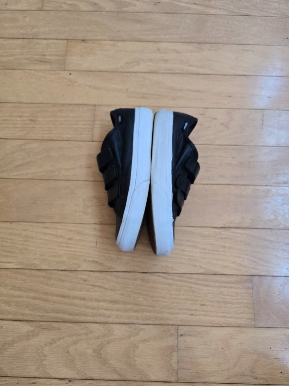Vans | Old Skool V Black Metallic Pewter Leather Skater Sneakers | WMS 6 - Picture 8 of 9